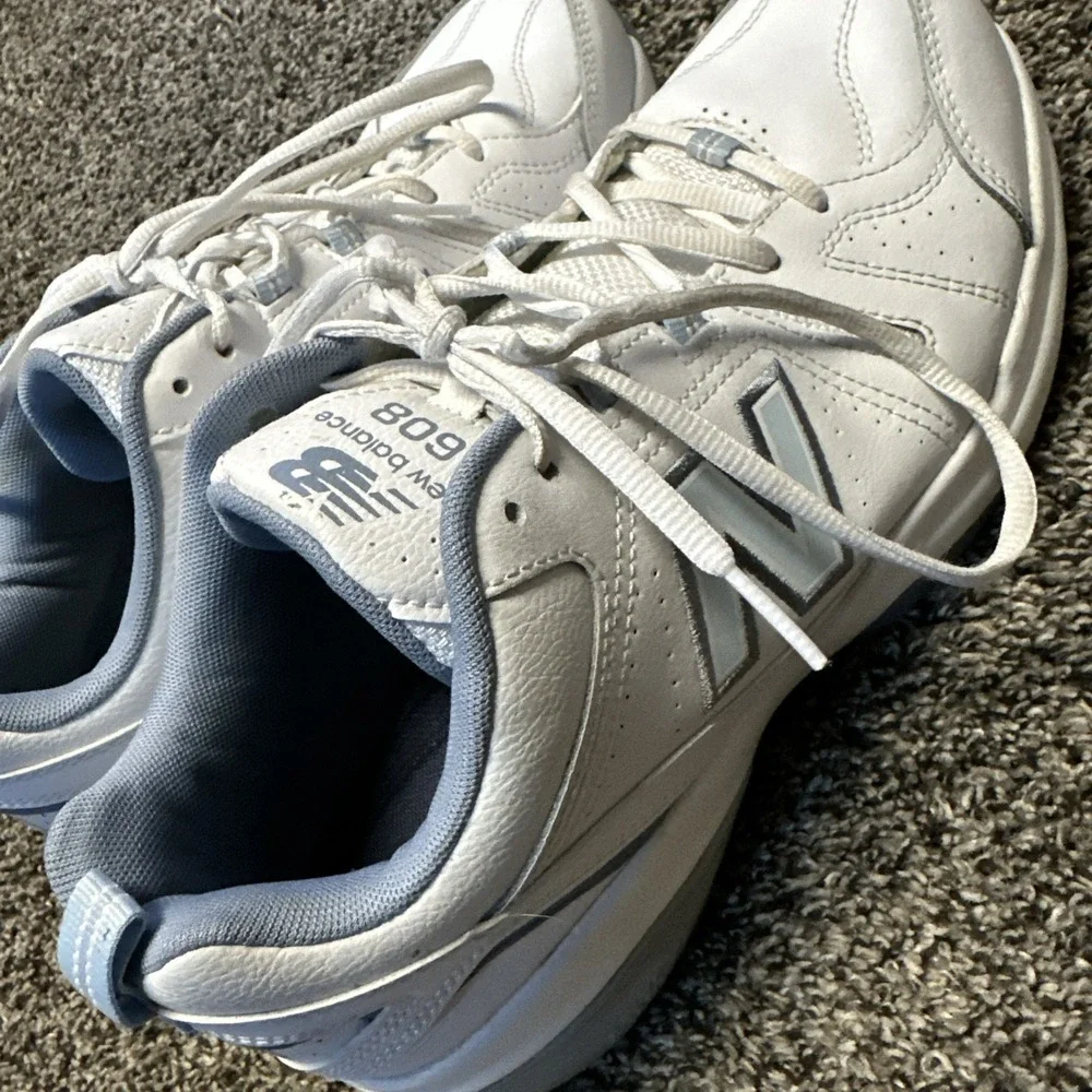 New Balance 608v5 White Casual Sneakers Women's 11 Retro‎ Streetwear